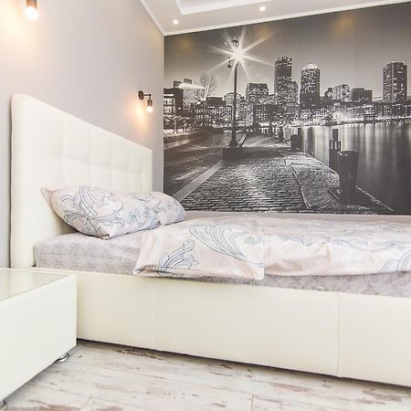 Vip Apartmen Apartment Sumy Luaran gambar