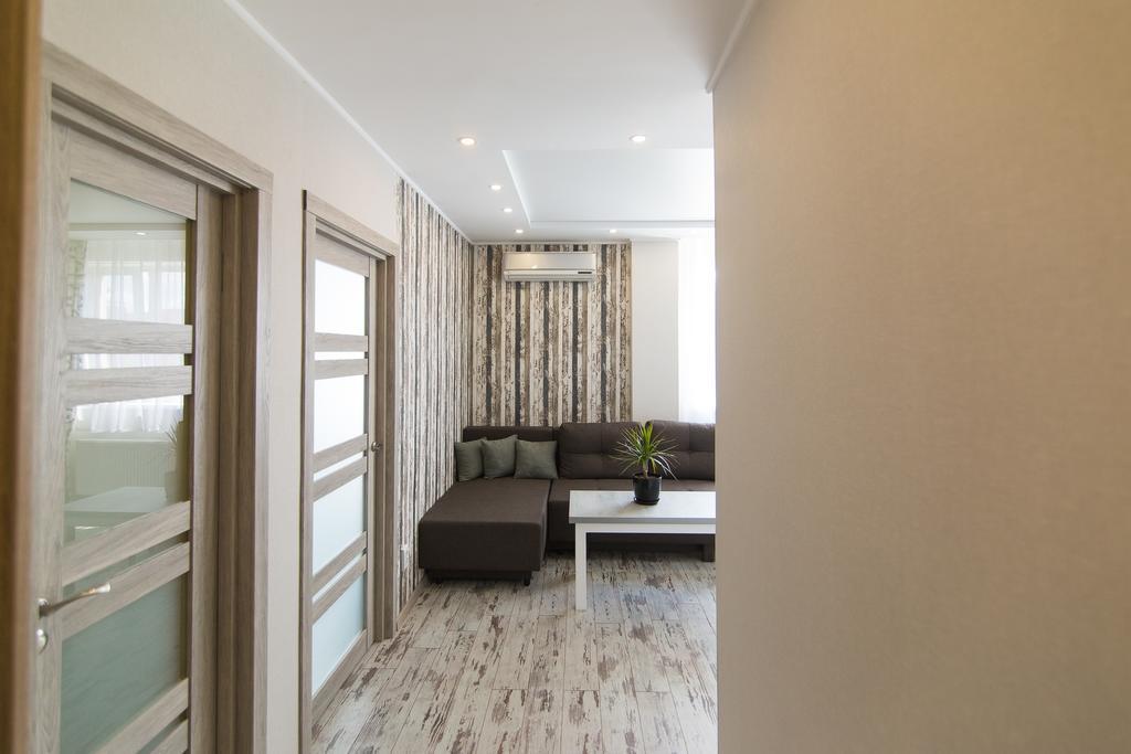 Vip Apartmen Apartment Sumy Luaran gambar